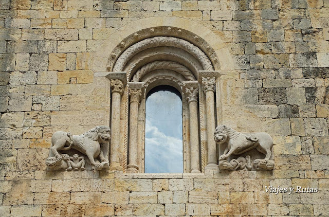 Monasterio de San Pedro de Besalú, Girona