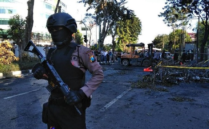 Ada 500-an orang berkeliaran Antaranya Pelaku Pengeboman 3 gereja di Surabaya