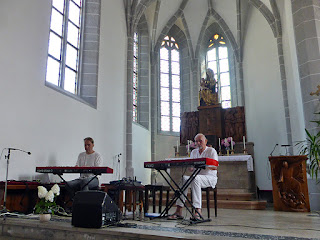 Arnold Kasar, Hans-Joachim Roedelius / photo S. Mazars Arnold Kasar, Hans-Joachim Roedelius / photo S. Mazars