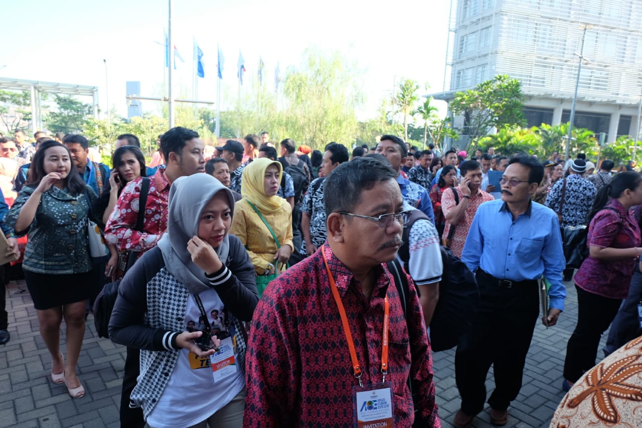 Bupati Sekadau Rupinus Ikut Raker Apkasi XI Tahun 2018 Di Banten Bupati Sekadau Rupinus Ikut Raker Apkasi XI Tahun 2018 Di Banten