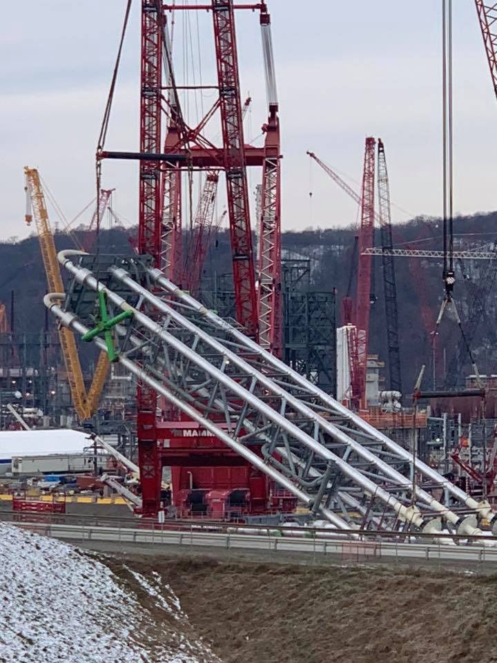 Towns and Nature Monaca, PA Shell building a polyethylene plant on