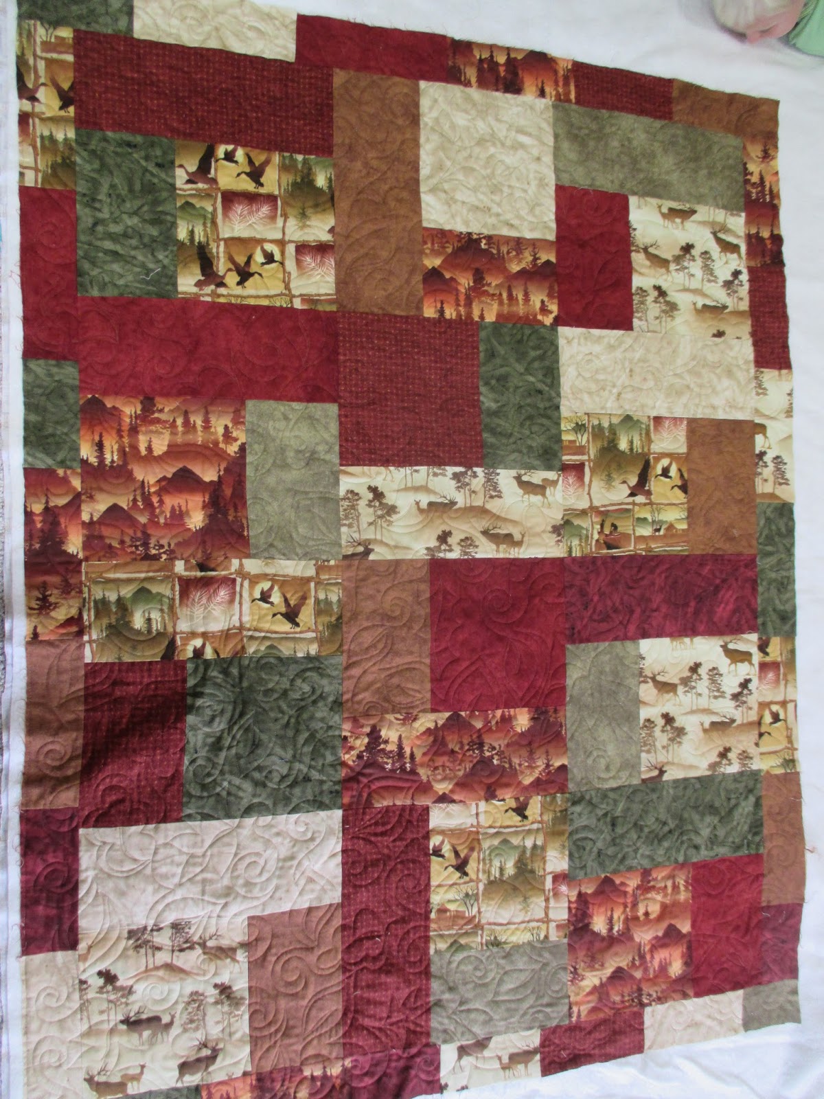 Down To Sew Susie's Baby Girl and Hunting Quilts
