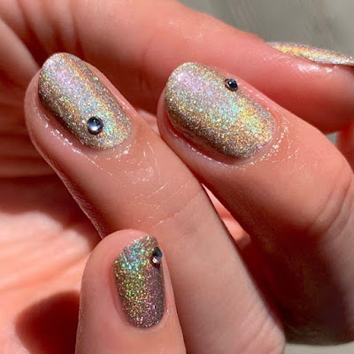 33+ Latest Fall Nail Colors Ideas From The Runways To Try In 2020 it is not just the wearable trends on the runways which take us by warm but also the unco 33+ Latest Fall Nail Colors Ideas From The Runways To Try In 2020