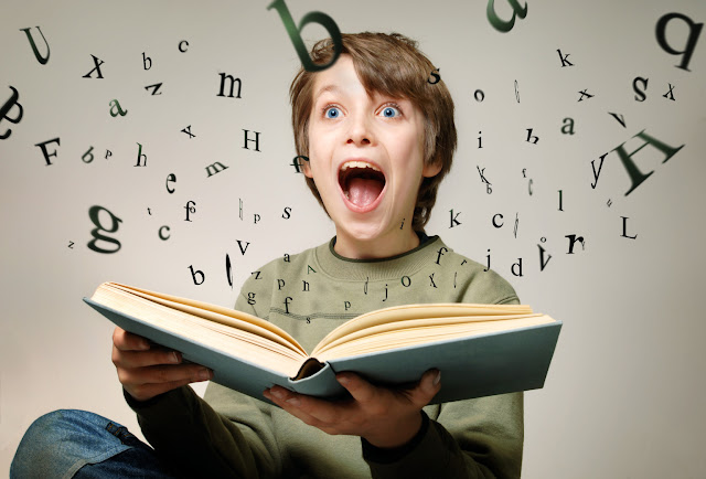 قراءة عدد كبير من الكتب قراءة عدد كبير من الكتب
