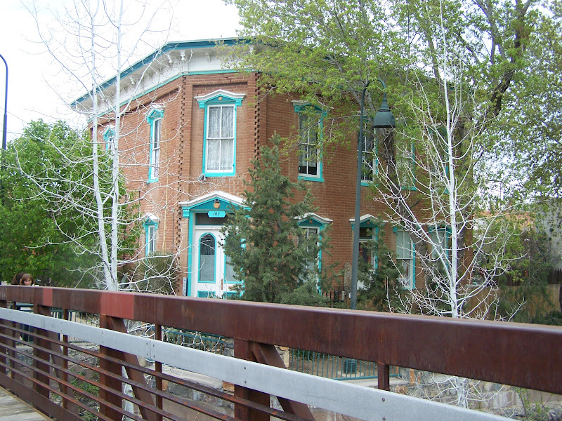 BEDDO/CORNING ON THE ROAD The Stars and Align Over Us in New