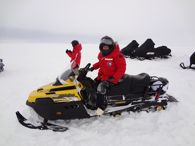 Dan’s Adventures in Antarctica: Friday October 7, 2011