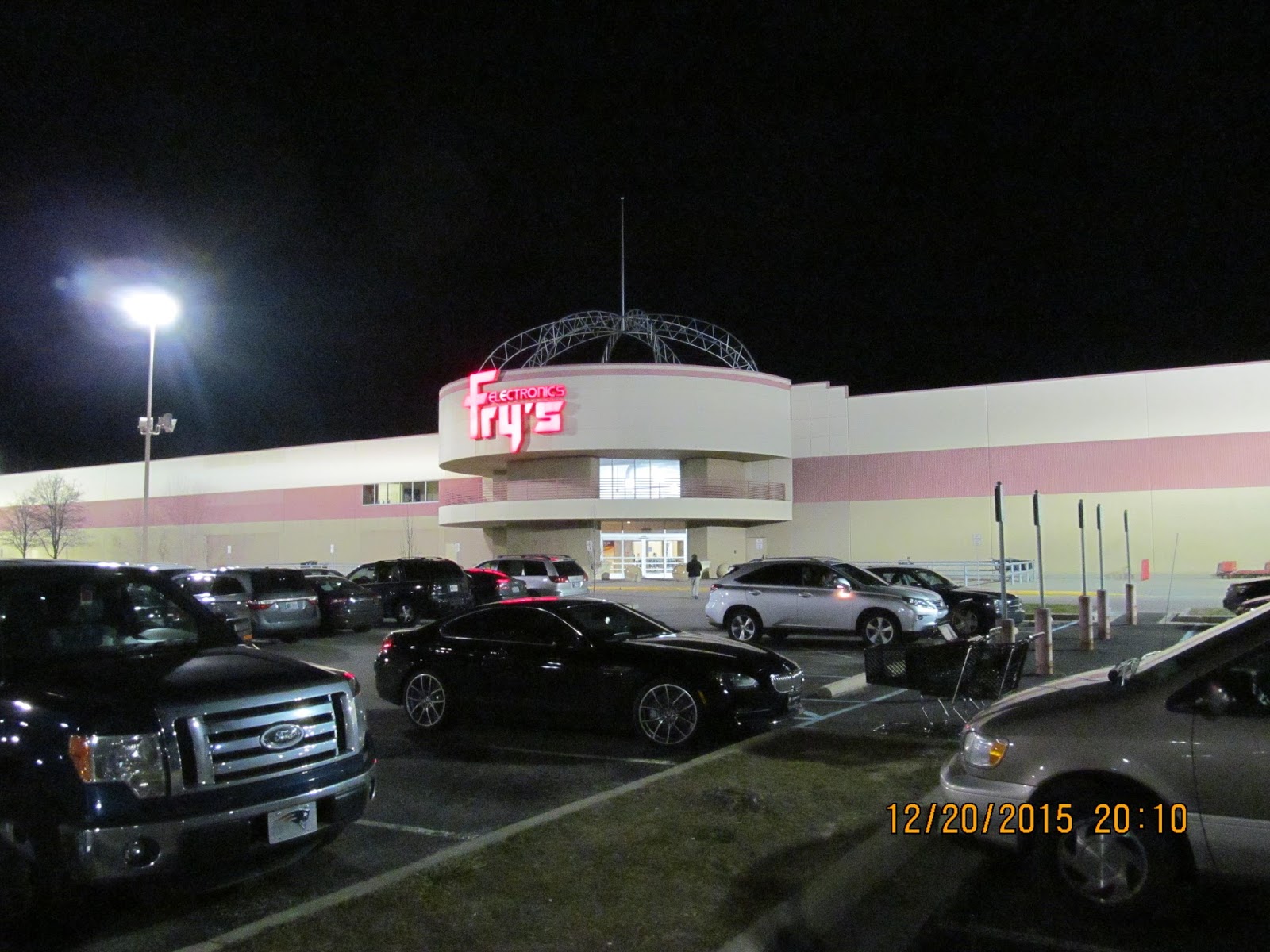 Trip to the Mall Tandy Corp. Incredible Universe, Now Fry's in Fishers