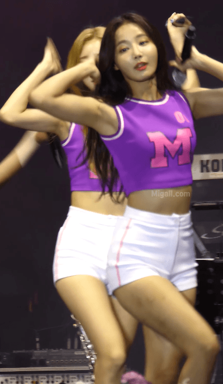 연우 vs 김민주 더 선호하는 여친스타일은?? | 인스티즈