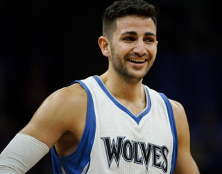 Minnesota traspasa a Ricky Rubio a Utah Minnesota traspasa a Ricky Rubio a Utah