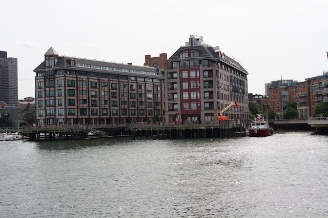 Jadoregrace.com // Taking the Boston Ferry to Charlestown from Longwharf and White Dress with Target