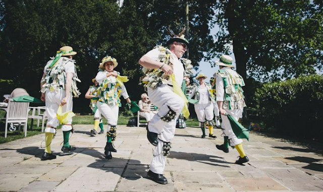 How To Pick The Right Wedding Entertainment For Your Venue How To Pick The Right Wedding Entertainment For Your Venue