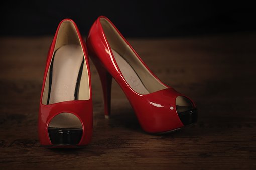 What does it mean when white spots appear on your face How to remove scuffs from patent leather heels
