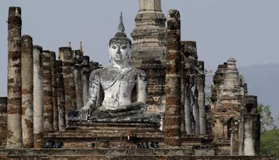 Kuil Wat Maha That