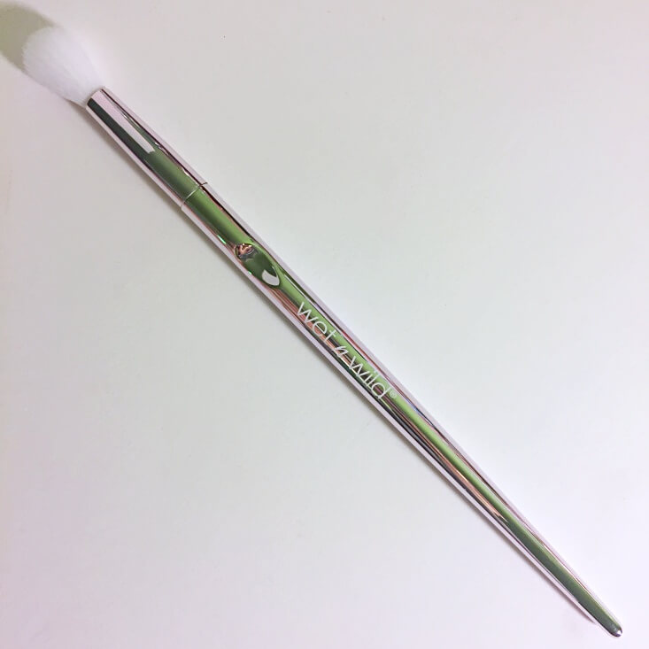 wet n wild Pro Brush Line fluffy blending brush wet n wild Pro Brush Line fluffy blending brush