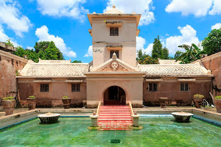 Taman Sari Jogja, Istana Air Peninggalan Keraton Jogja