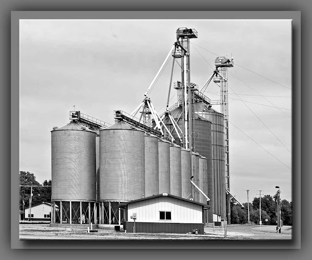 Coulterburg, USA Day 218 Congerville, Illinois
