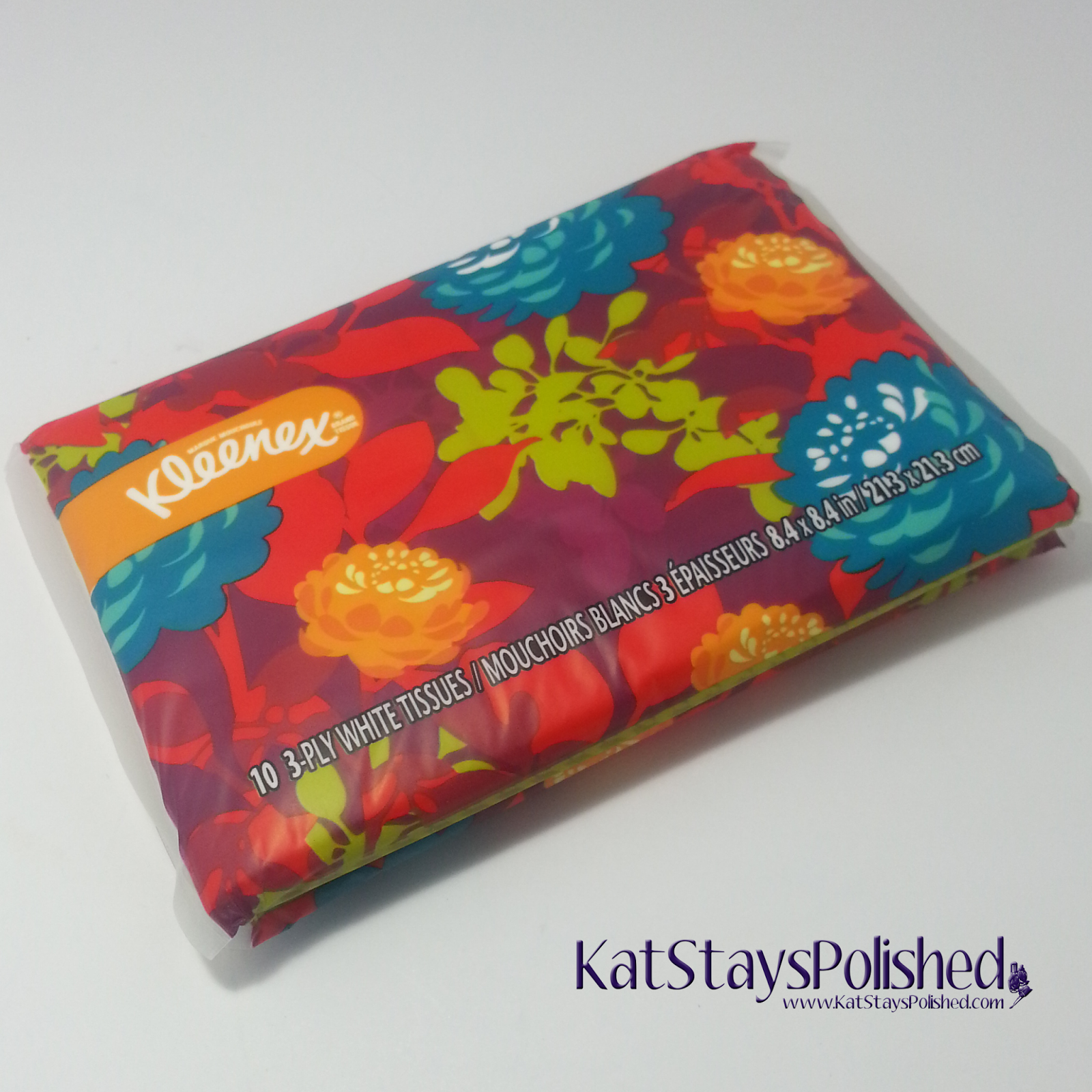 5 Must-Have Fall Essentials for Your Handbag - U by Kotex - Kleenex Sample | Kat Stays Polished