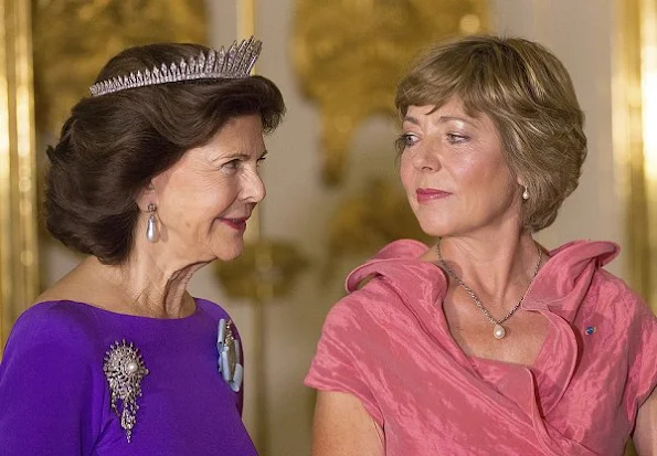 Queen Silvia and Daniela Schadt, the tiara, which features five upright loops of diamonds with a drop pendant in the centre of each,  Princess Margaret of Connaught’s wedding