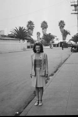 Rarely-Seen-Photos-Of-Marilyn-Monroe Norma-Jean-Baker