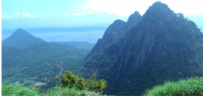 Gunung Bongkok Destinasi Wisata Bagi Pendaki Pemula