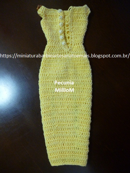 Barbie usando Vestido de Croche Com Fenda Dupla Criado Por Pecunia MillioM 11