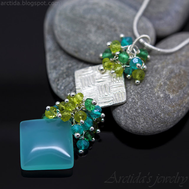 http://www.arctida.com/en/home/121-square-gemstone-necklace-apatite-chalcedony-peridot-green-quartz-fine-silver-velina.html