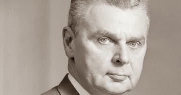 Diefenbaker essay 05 image