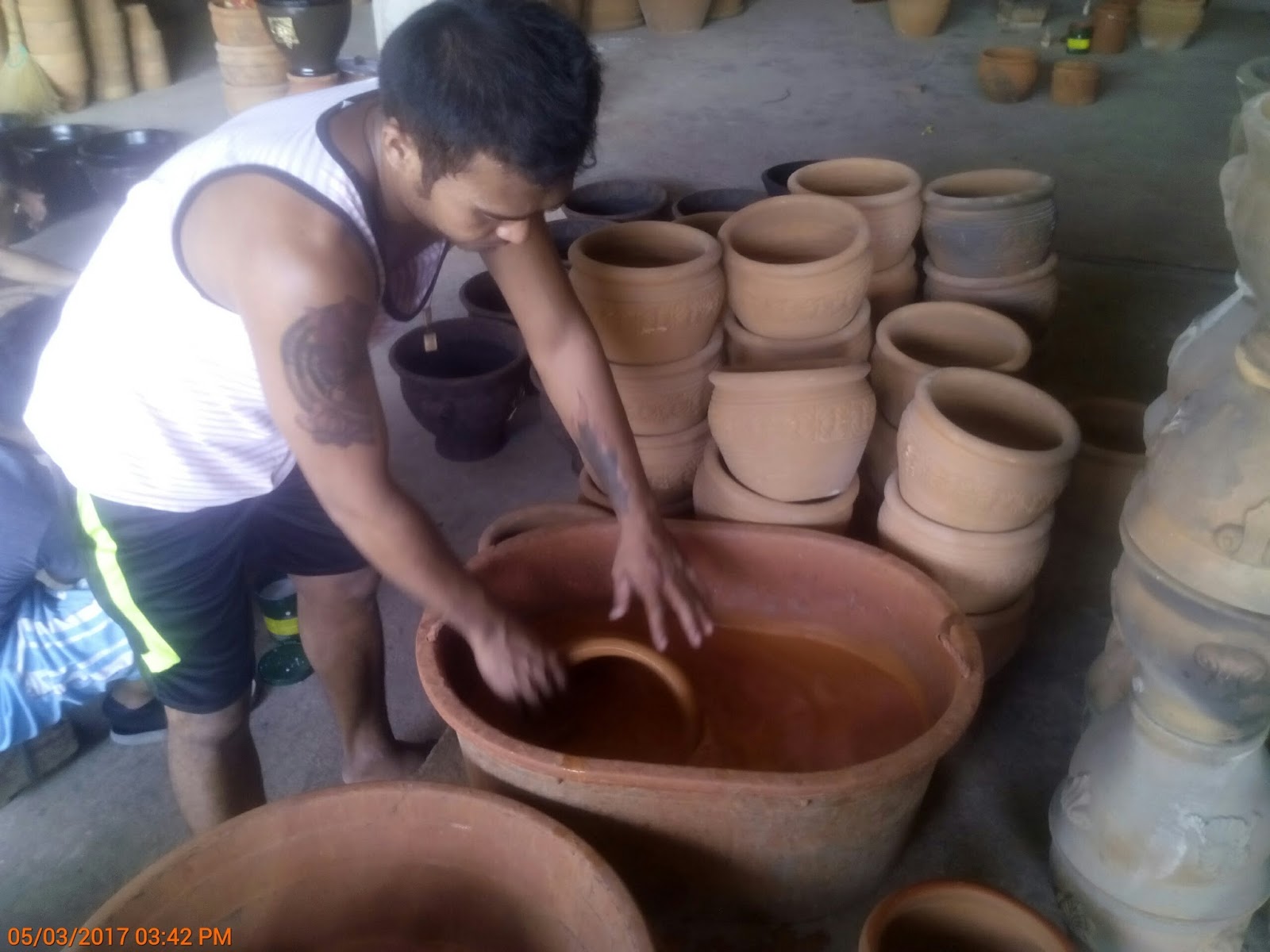 BUILDER'S JOURNAL Discover WORLDCLASS CLAY POTTERY PRODUCTS in San
