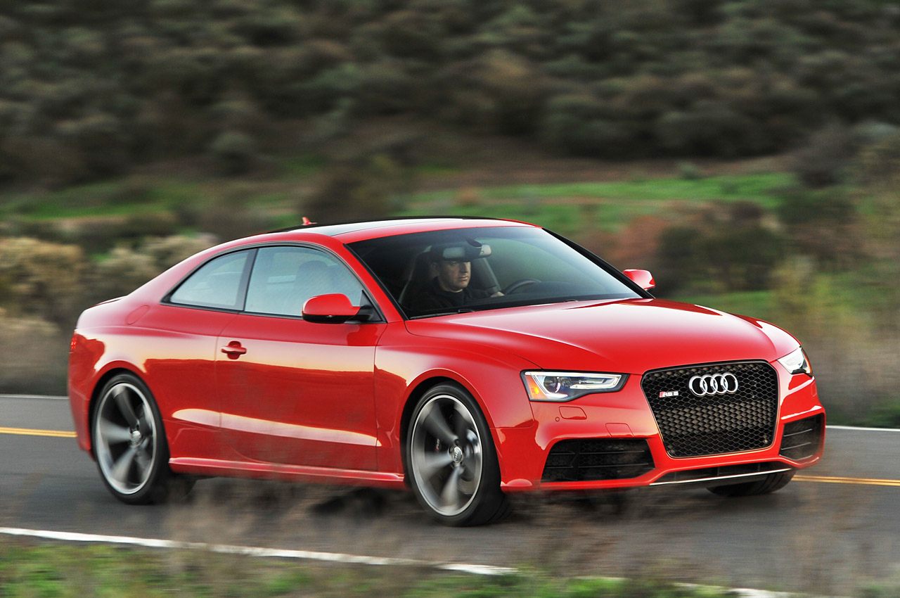 automotiveblogz-2013-audi-rs5-review-photos