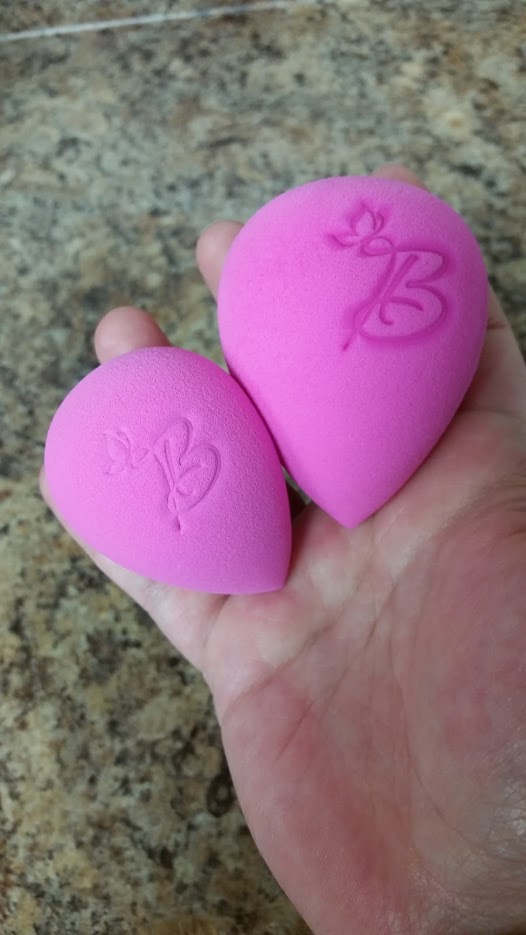 Reviews by Jenny Finally, A Beauty Blender Dupe You Must Try!