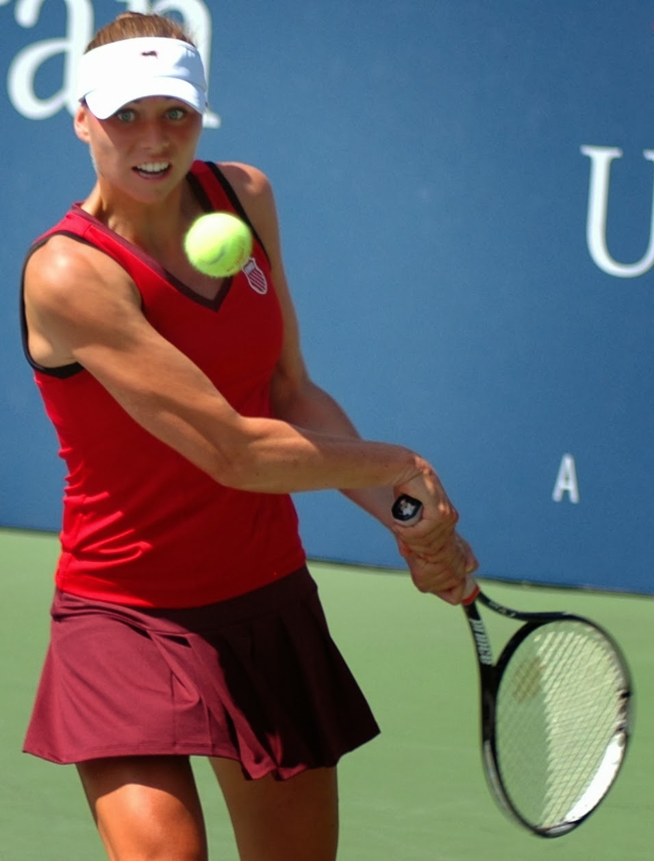 Vera Zvonareva Biography Latest Photos 2014 | Lovely Tennis Stars