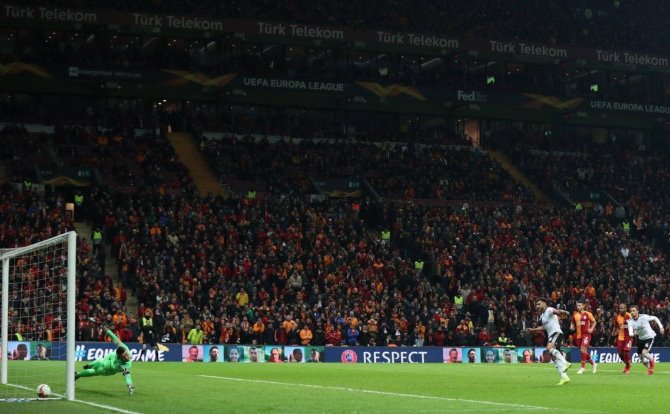 Benfica Salvio - Blog NMF Benfica Salvio - Blog NMF