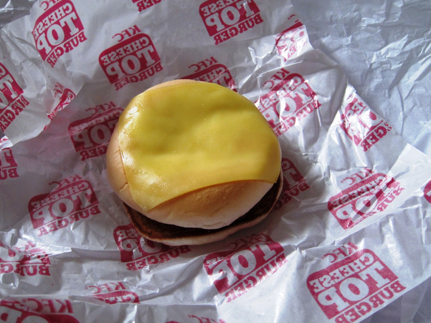 Glich's Life: Cheese Top Burger from KFC
