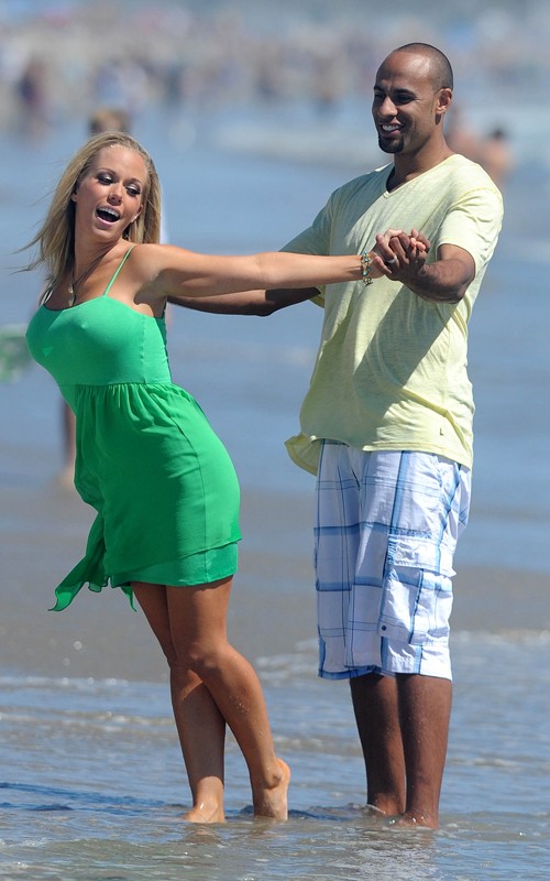 Kendra Wilkinson & Hank Baskett's At Beach Playdate.
