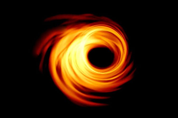 Resmi çekilen yeni kara delik, gezegenimizin yaklaşık 40 milyar katı.