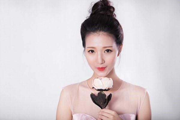 9 lưu ý khi trang điểm vào mùa hè chị em nên biết 9 lưu ý khi trang điểm vào mùa hè chị em nên biết