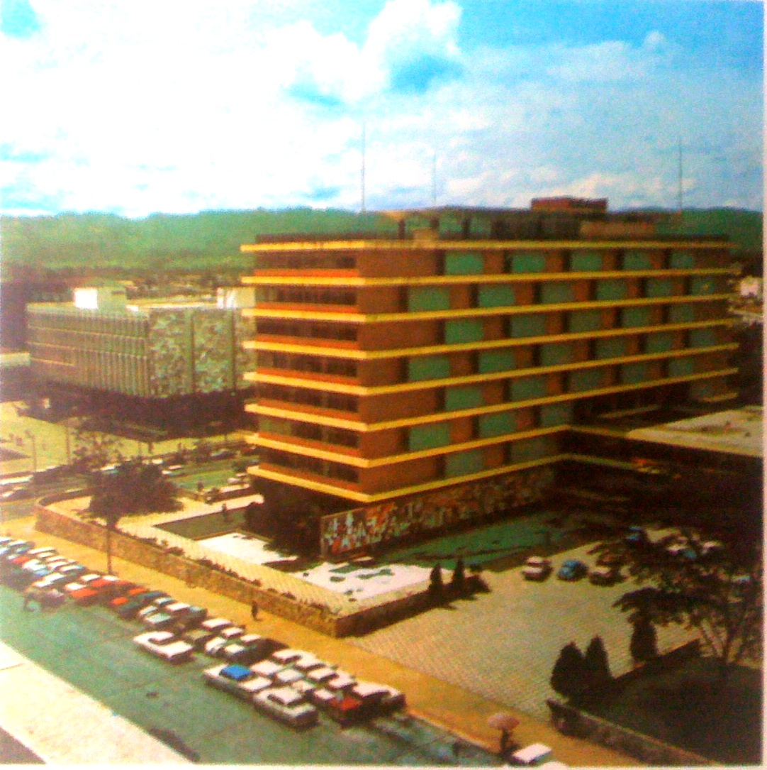 GUATEANTAÑO: CENTRO CIVICO DE GUATEMALA