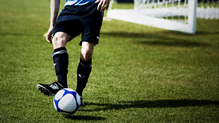 Jelaskan Cara Melakukan Passing Bawah Dalam Permainan Bola Voli Gurunakal