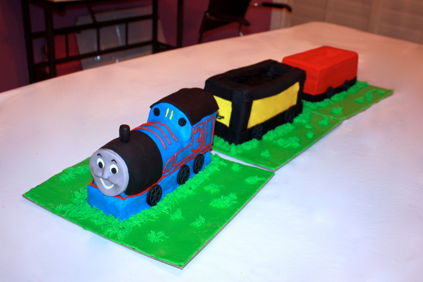 The Layered Cake Thomas cake