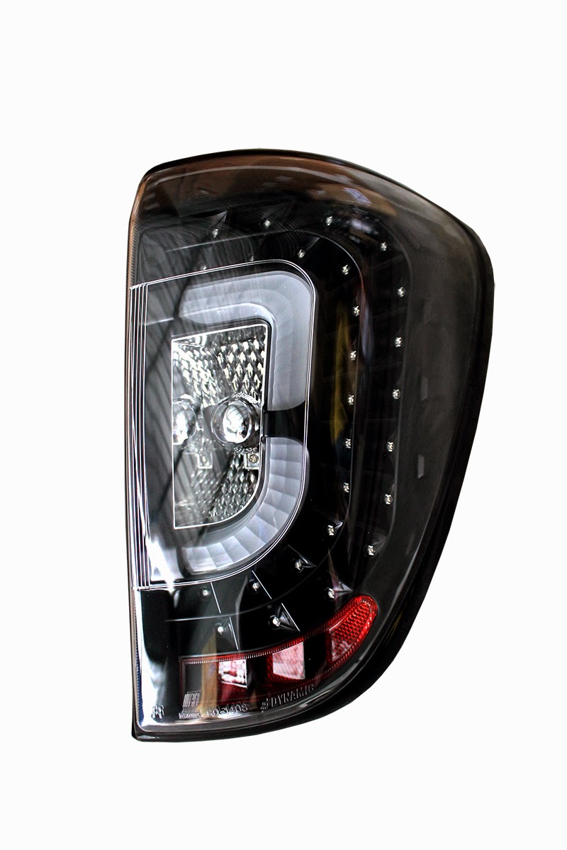 Menggali Potensi: Aksesori Lighter Toyota Rush untuk Kenyamanan dan Gaya