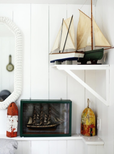 nautical decor details