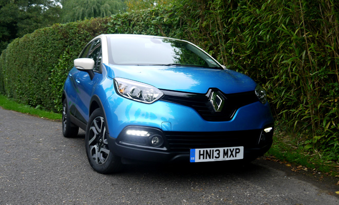 Renault's family nose suits the Captur Renault Captur front view