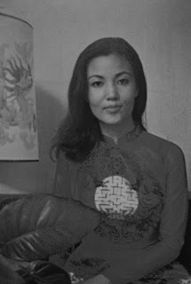 VietCeleb.BlogSpot.com: Kieu Chinh