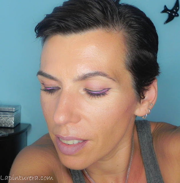 El vídeo de los domingos: Tutorial de maquillaje Cartoon eyeliner 08 rostro ojos cerrados