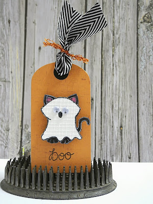 Halloween Tag by Jennifer Ingle for Newton's Nook Designs