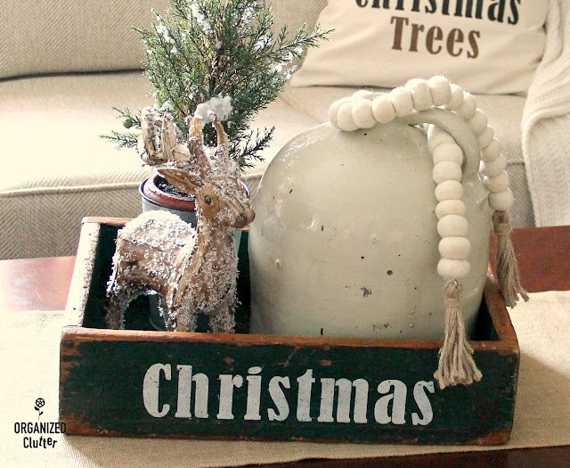 DIY Neutral Christmas Pillow Covers and Signs with Old Sign Stencils #stenciling #oldsignstencils #Christmastrees #crates #neutralChristmasdecor #Christmas #Holidaydecorations