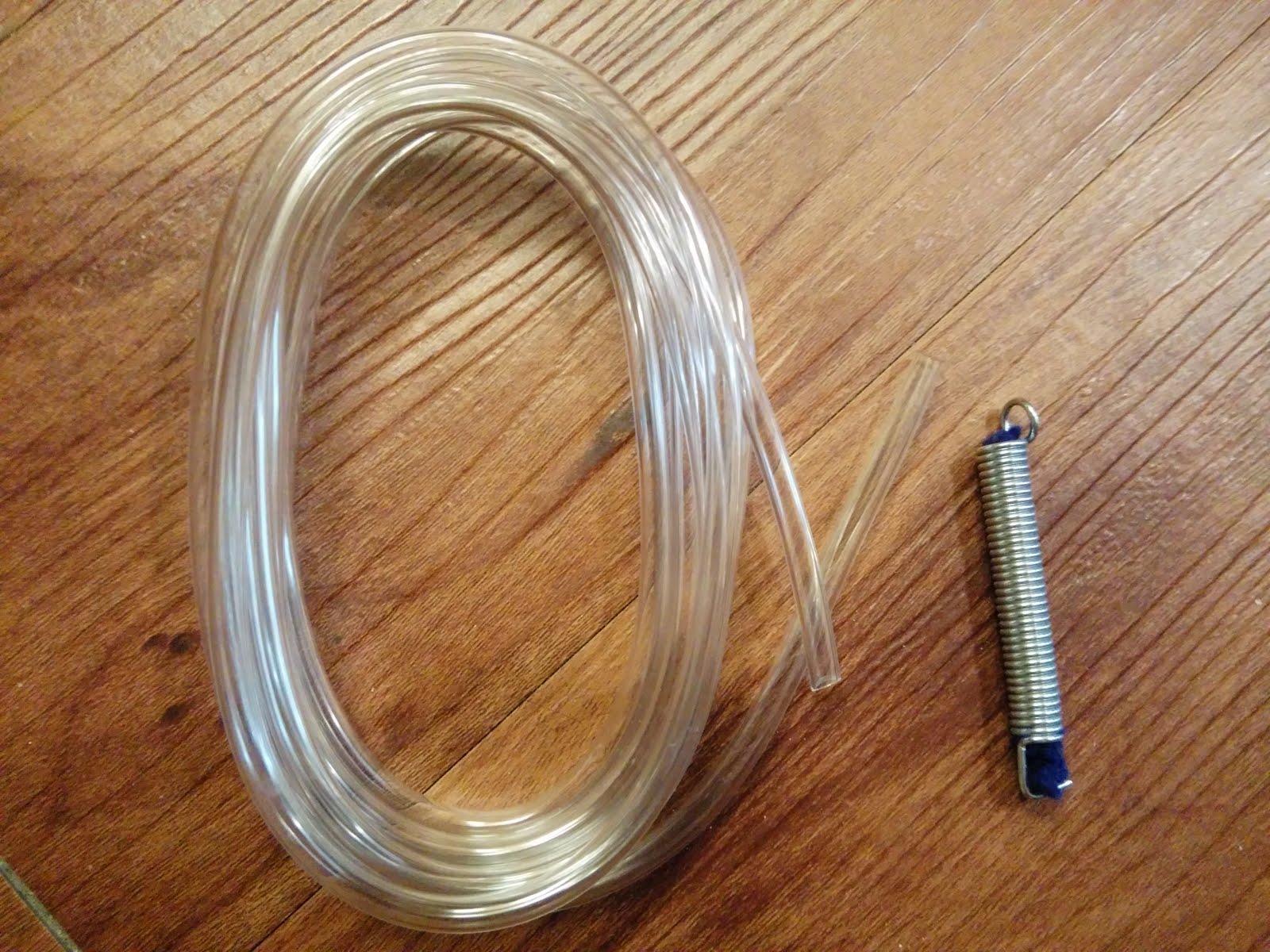 [Mattwins] How to Dampen Tremolo Springs with Aqurium Tubing