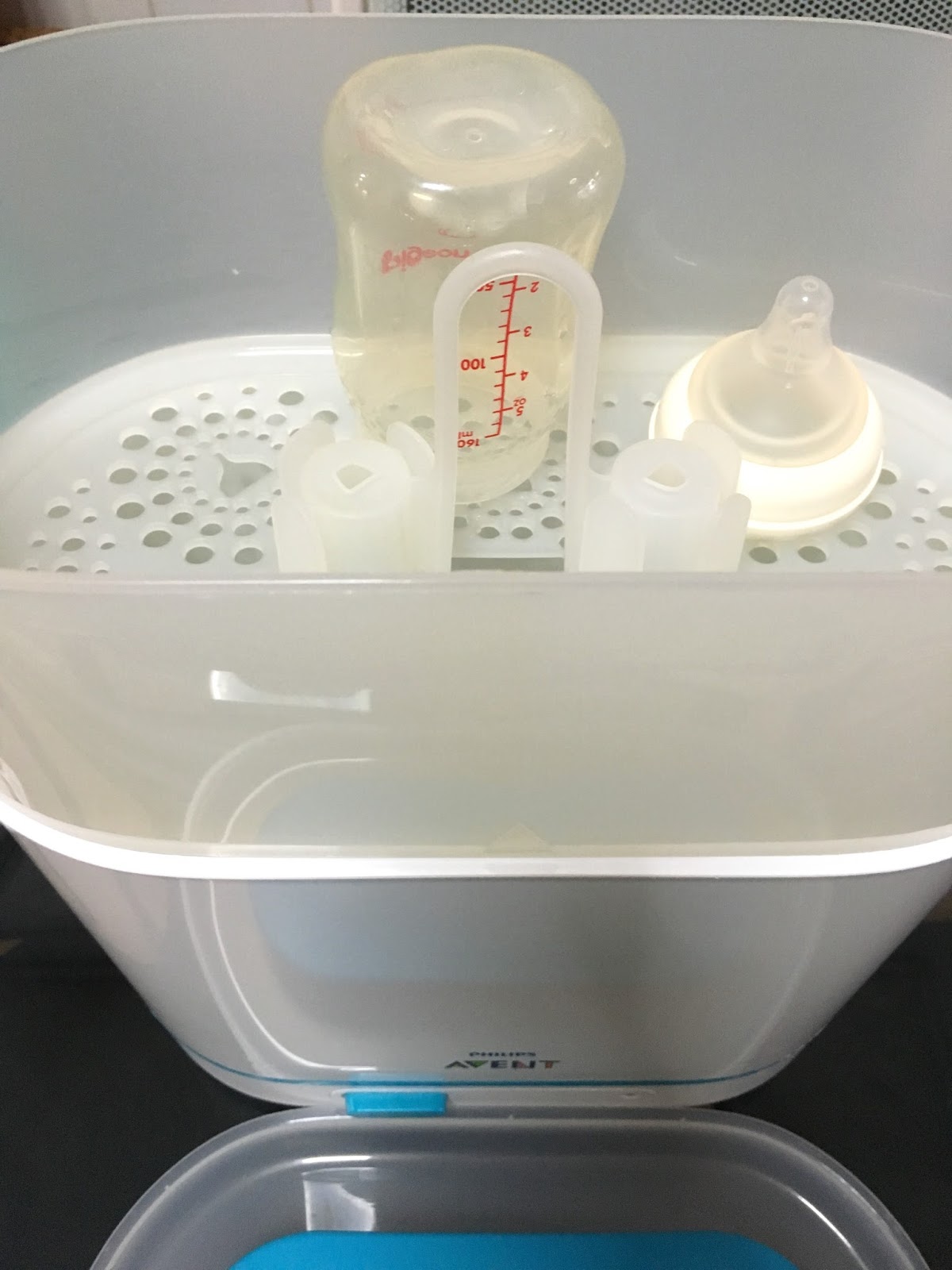 Vanny's Telling Everything. Baby Product Review_Chickabiddy UV