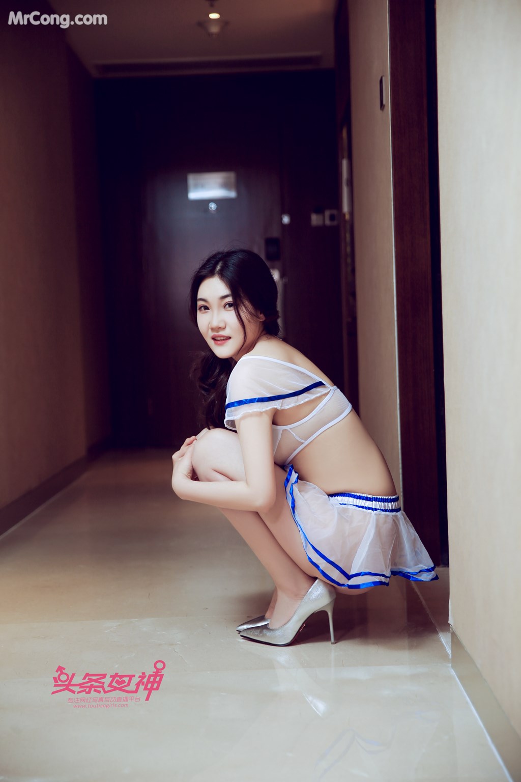 TouTiao 2018-05-17: Model Wan Jun (婉君) (21 photos) photo 1-8