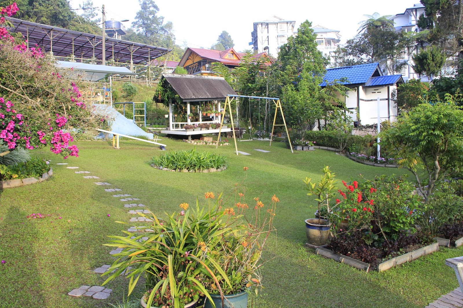 Salam...Sharing My Travel Experience: No 6 Ivy Homestay Kg Taman Sedia